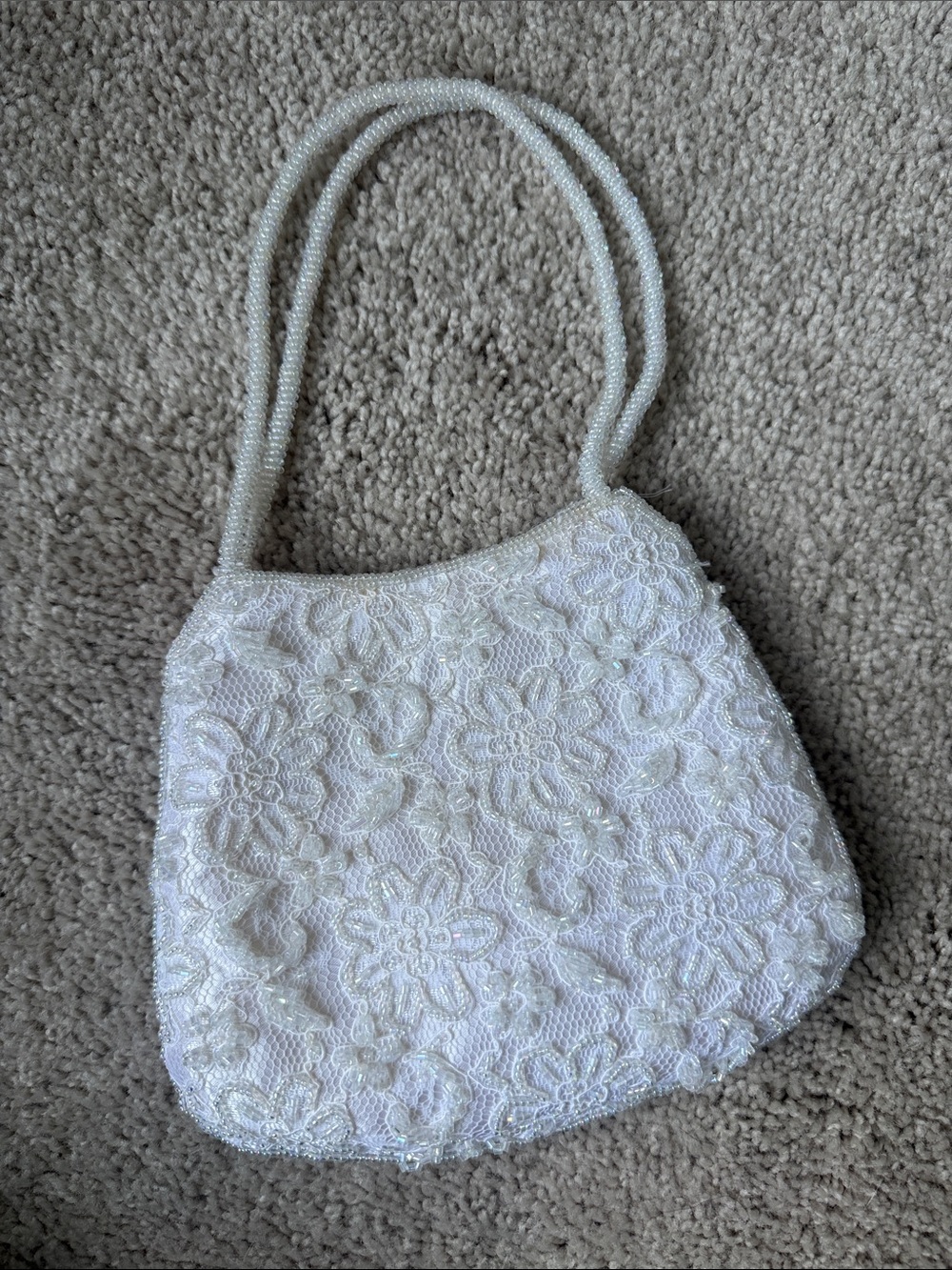 Elegant White Beaded Floral Handbag - Vintage La Regale - Bridal Purse like new